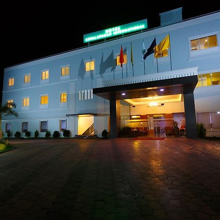 Hotel Gopalapuram International Pollāchi Esterno foto